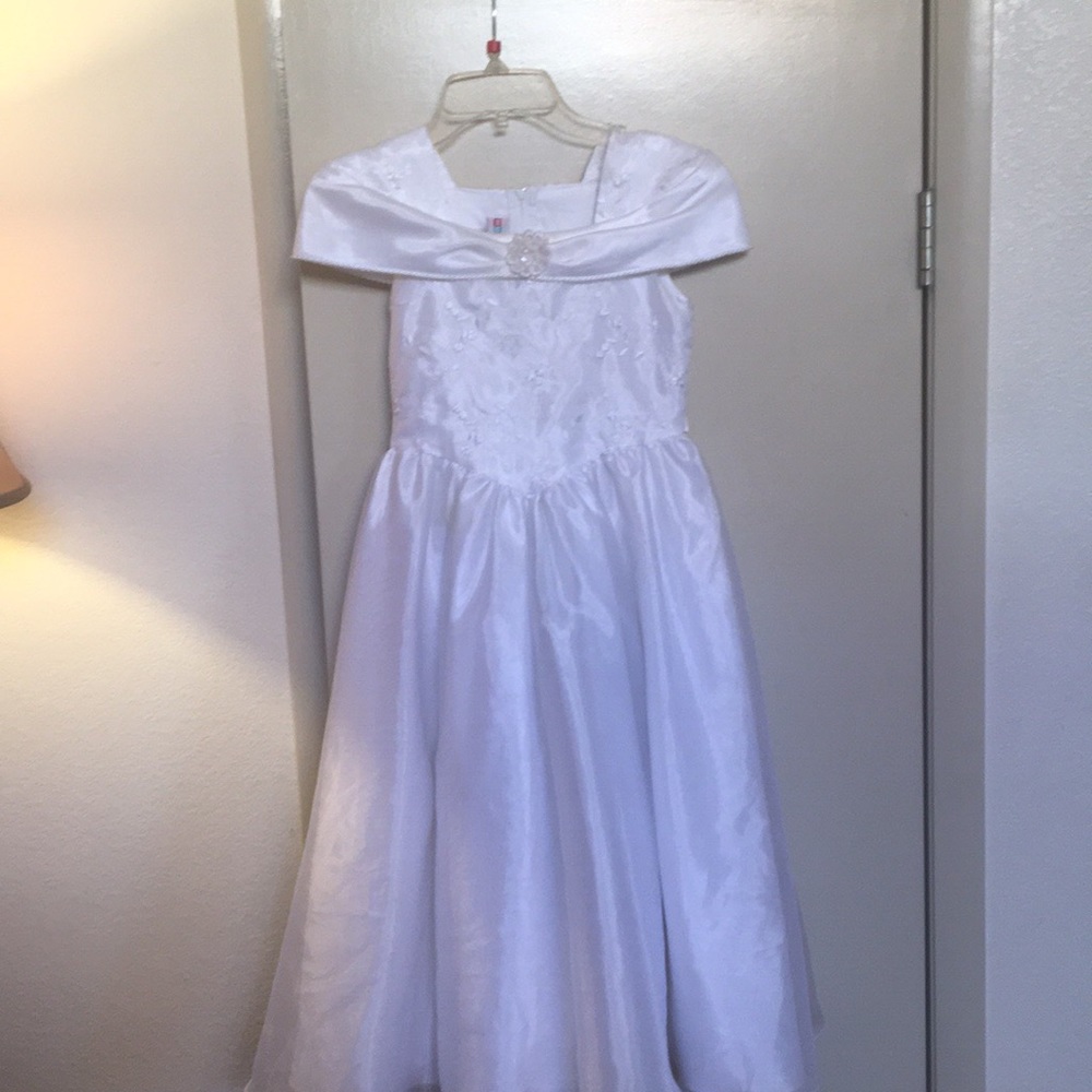 First communion dress - Picture 1 of 4